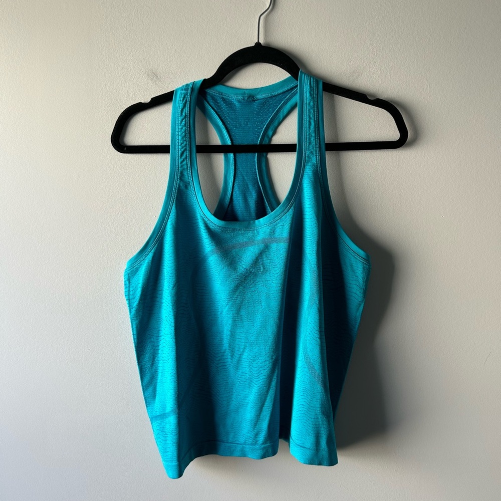 Lululemon teal sleeveless athletic tank top